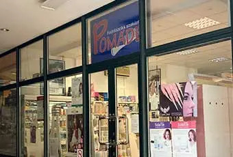 Pomádé Fodrászcikk Szaküzlet