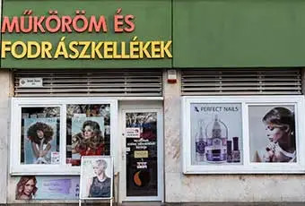 Lakksziget Műkörmös és Fodrászkellékes Szaküzlet