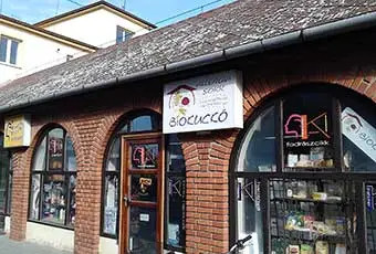 Kati Fodrászcikk és Illatszer Üzlet